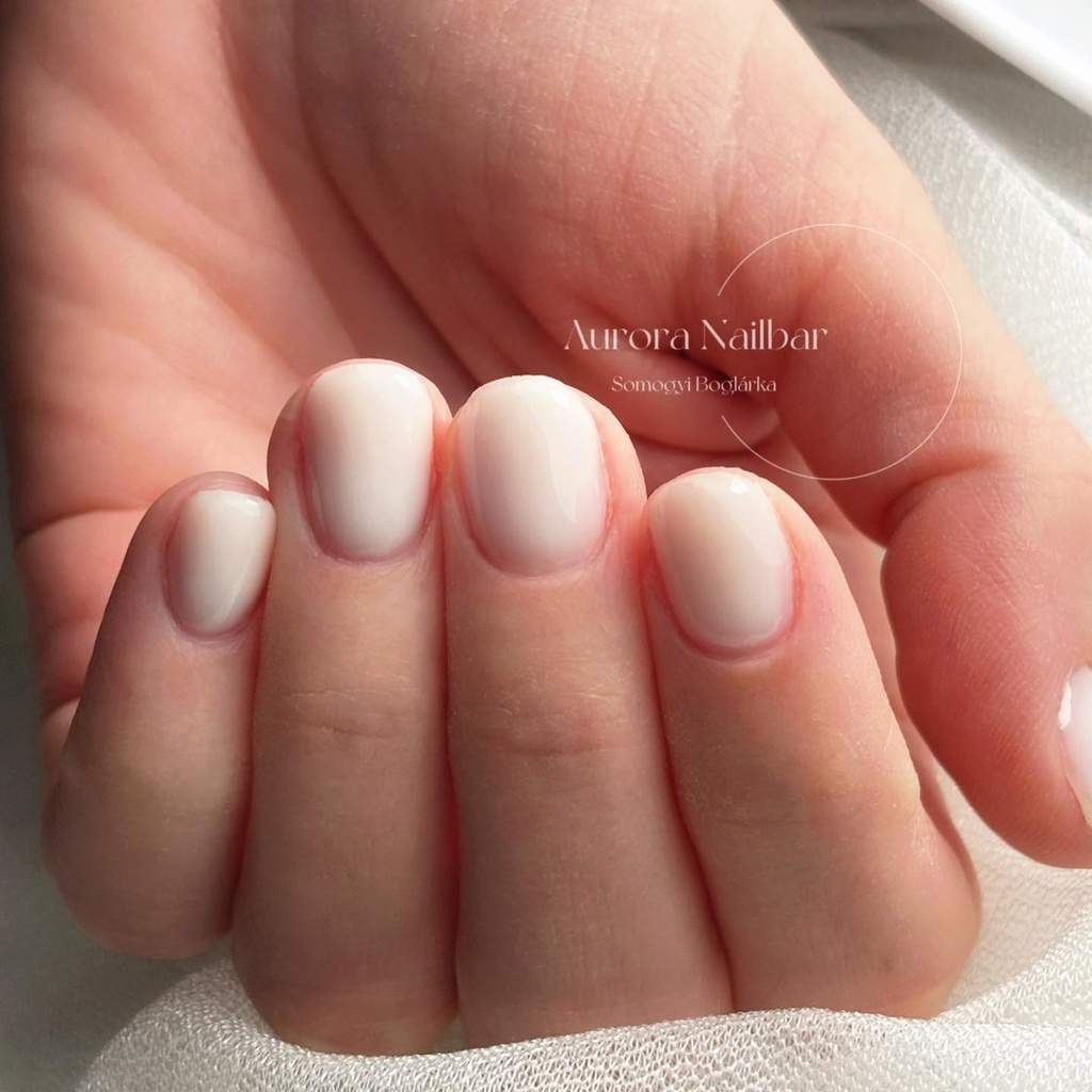 Aurora Nailbar - Somogyi Boglárka