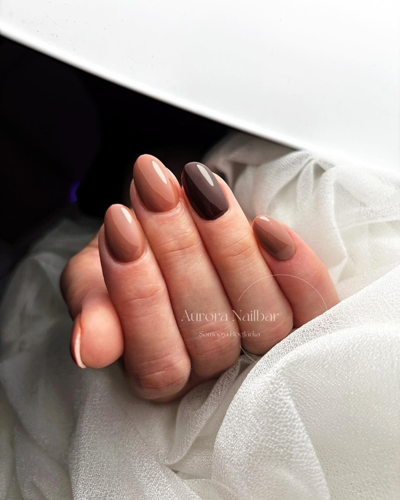 Aurora Nailbar - Somogyi Boglárka