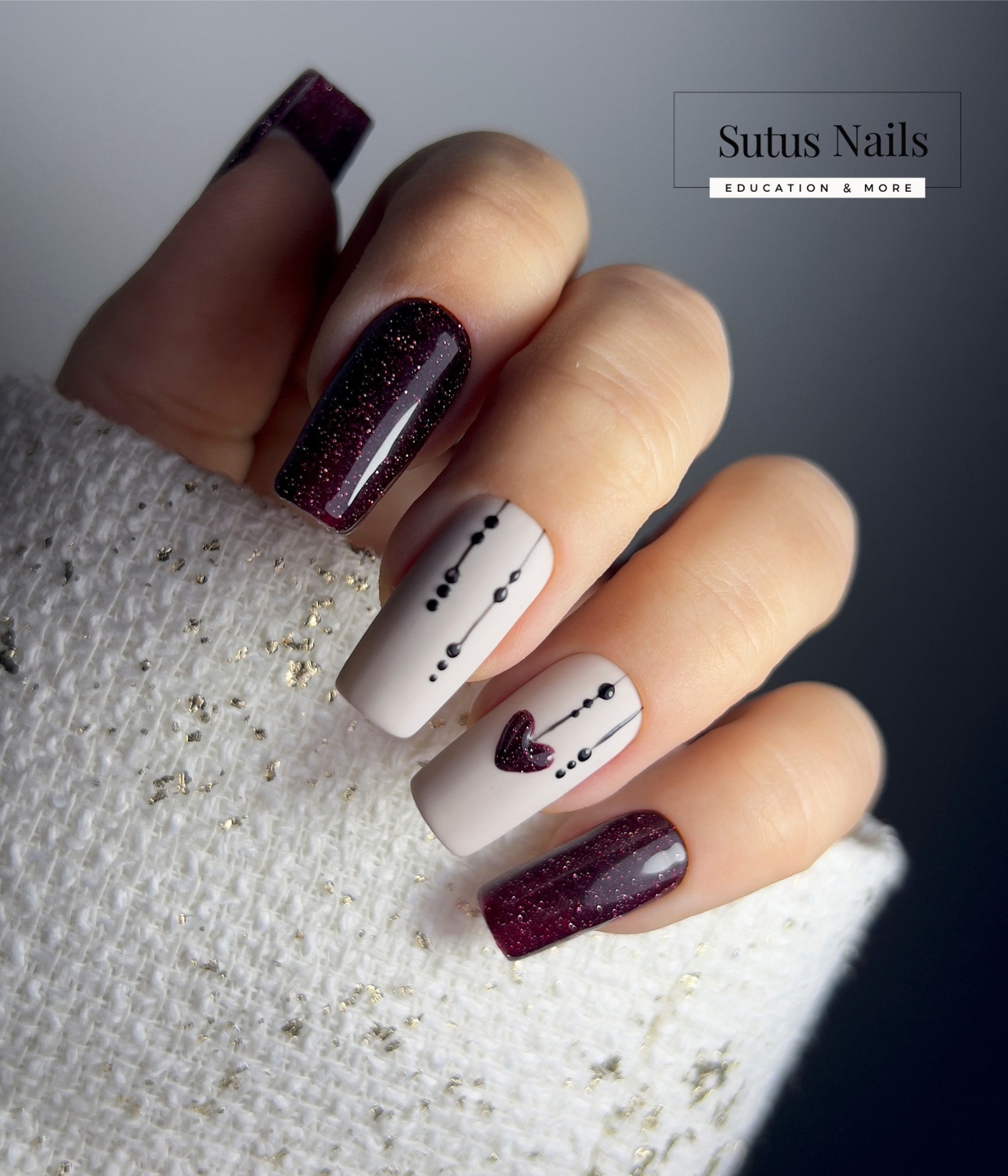 SEMILAC UV/LED Gél Lakk 7ml - 393 - HEMA FREE - Sparkling Black Cherry