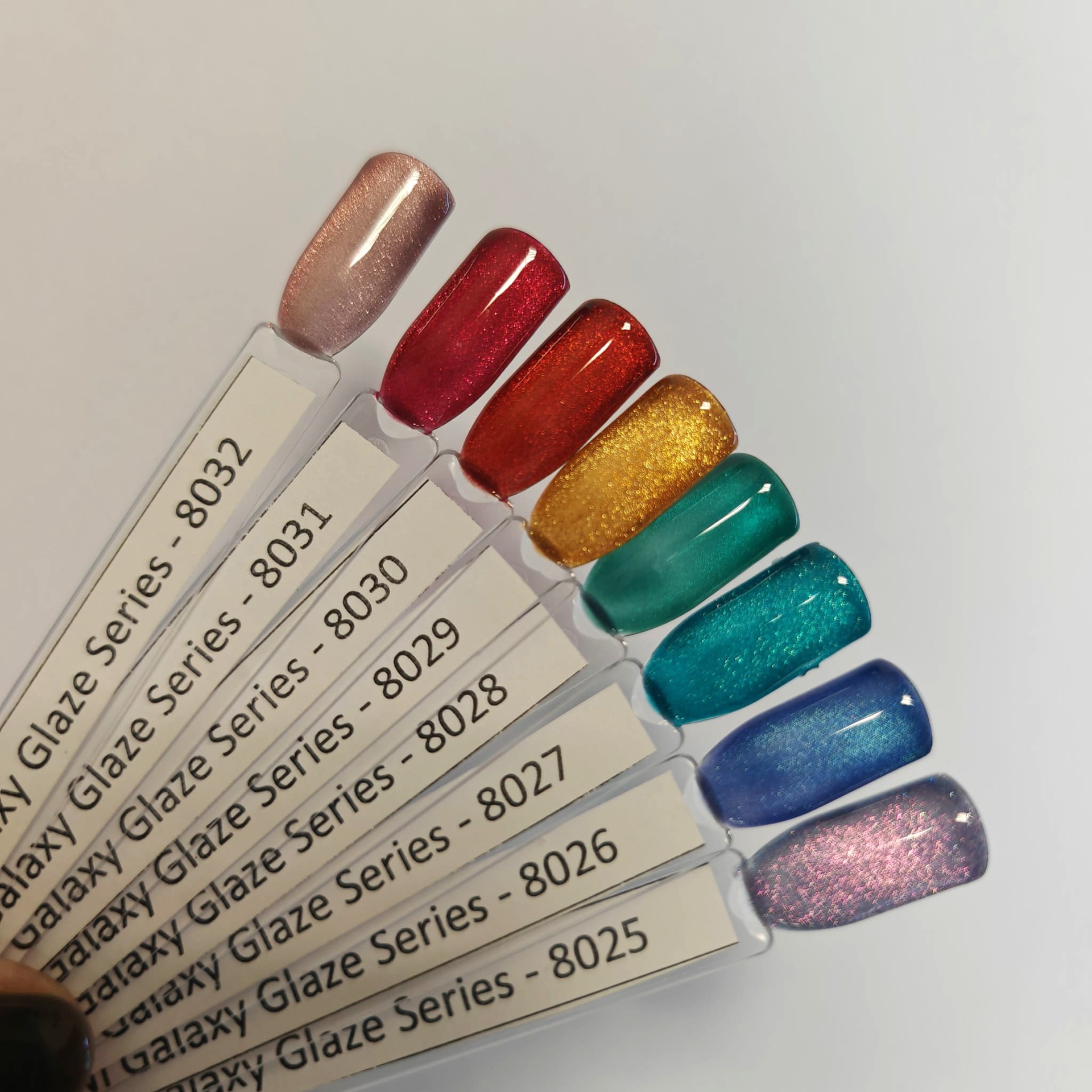 CANNI HEMA FREE UV/LED gél lakk 9ml No.8030