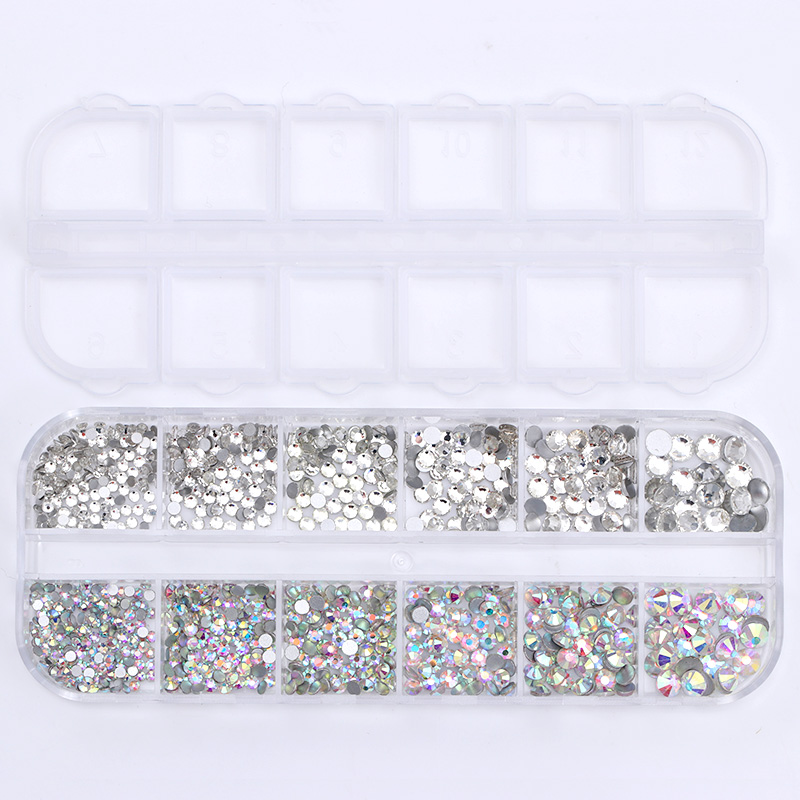 Körömdíszítő strasszkövek boxban - 460 db - Crystal & Crystal AB